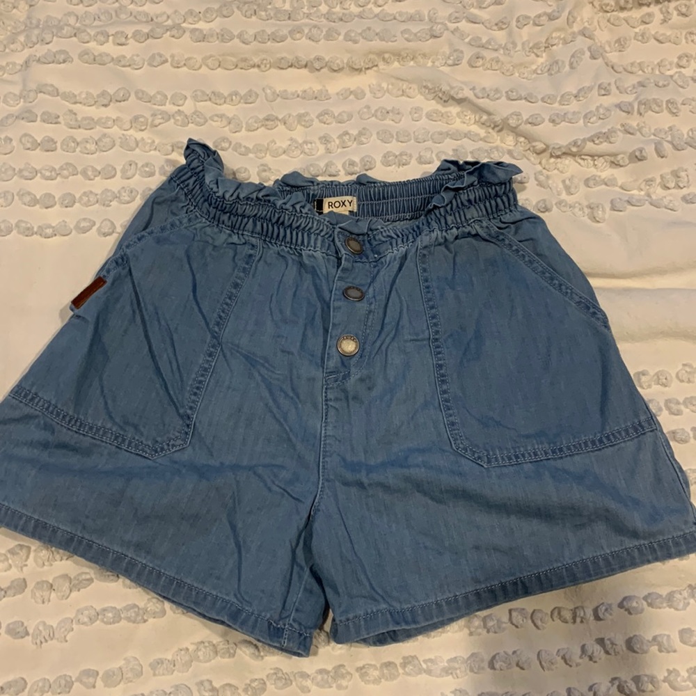 Roxy High Rise Shorts - Picture 1 of 5